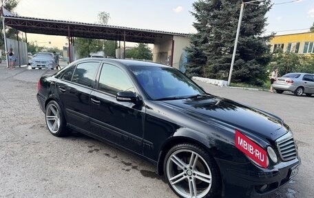 Mercedes-Benz E-Класс, 2006 год, 800 000 рублей, 3 фотография