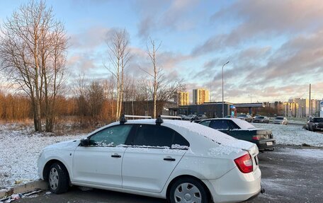 Skoda Rapid I, 2015 год, 400 000 рублей, 2 фотография