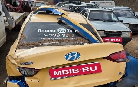 Hyundai Solaris II рестайлинг, 2019 год, 400 000 рублей, 2 фотография