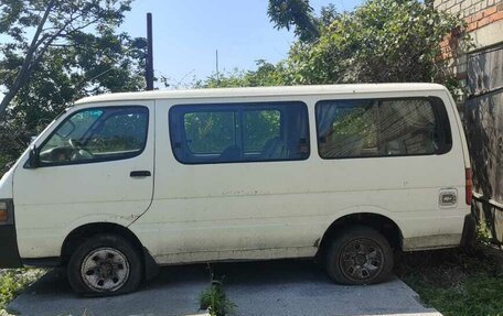 Toyota HiAce H100, 2002 год, 332 000 рублей, 8 фотография