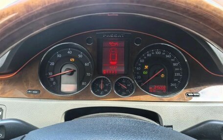 Volkswagen Passat B6, 2005 год, 225 000 рублей, 4 фотография