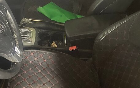 Volkswagen Passat CC I рестайлинг, 2010 год, 600 000 рублей, 12 фотография