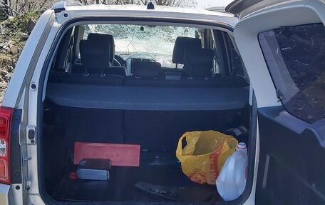 Suzuki Grand Vitara, 2011 год, 500 000 рублей, 2 фотография