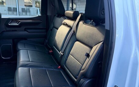 GMC Sierra, 2025 год, 5 700 000 рублей, 12 фотография