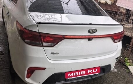 KIA Rio IV, 2018 год, 1 250 000 рублей, 2 фотография