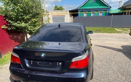 BMW 5 серия, 2008 год, 650 000 рублей, 2 фотография