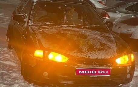 Mitsubishi Mirage VI рестайлинг, 1997 год, 100 000 рублей, 2 фотография