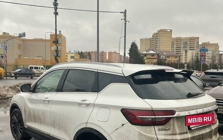 Geely Coolray I, 2022 год, 1 550 000 рублей, 3 фотография