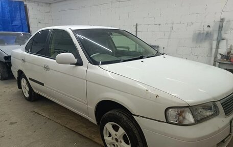 Nissan Sunny B15, 2003 год, 100 000 рублей, 3 фотография