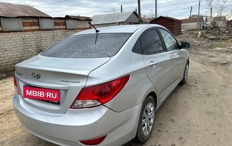 Hyundai Solaris II рестайлинг, 2013 год, 265 000 рублей, 5 фотография