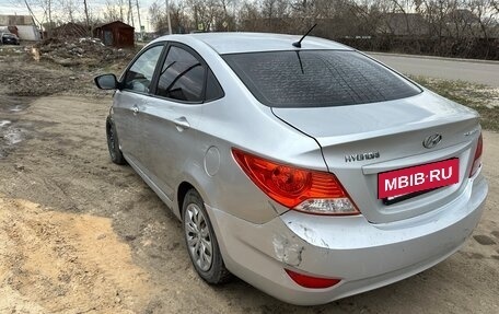 Hyundai Solaris II рестайлинг, 2013 год, 265 000 рублей, 6 фотография