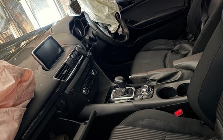 Mazda Axela, 2014 год, 600 000 рублей, 2 фотография