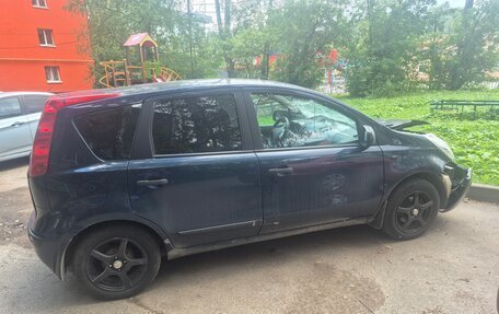 Nissan Note II рестайлинг, 2006 год, 210 000 рублей, 2 фотография