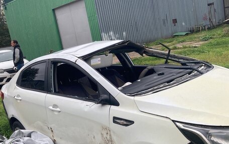 KIA Rio III рестайлинг, 2013 год, 250 000 рублей, 5 фотография