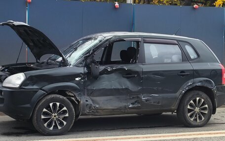 Hyundai Tucson III, 2008 год, 300 000 рублей, 4 фотография