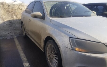 Volkswagen Jetta VI, 2012 год, 700 000 рублей, 2 фотография