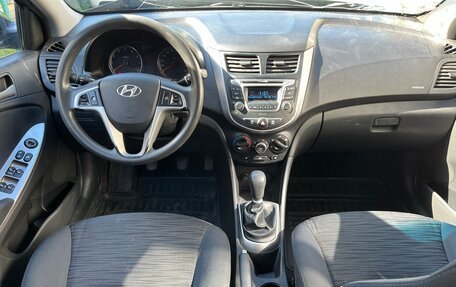 Hyundai Solaris II рестайлинг, 2014 год, 450 000 рублей, 5 фотография