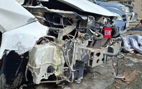 Toyota Prius, 2011 год, 380 000 рублей, 17 фотография