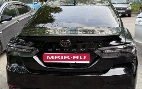 Toyota Camry, 2021 год, 3 450 000 рублей, 7 фотография