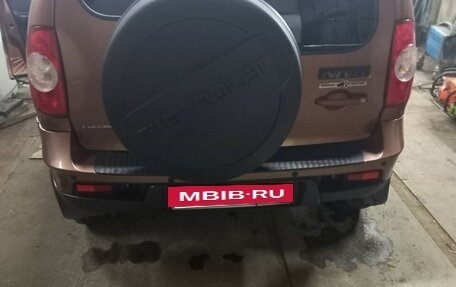 Chevrolet Niva I рестайлинг, 2017 год, 450 000 рублей, 2 фотография