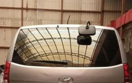 Hyundai Grand Starex Grand Starex I рестайлинг 2, 2019 год, 450 000 рублей, 3 фотография