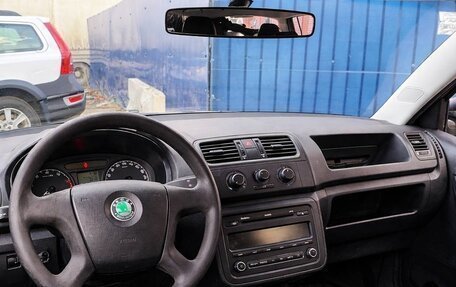 Skoda Fabia II, 2009 год, 200 000 рублей, 4 фотография