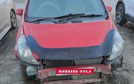 Honda Fit III, 2001 год, 200 000 рублей, 2 фотография