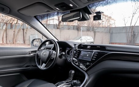 Toyota Camry, 2021 год, 3 000 000 рублей, 3 фотография