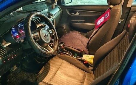 KIA Rio IV, 2018 год, 1 000 000 рублей, 7 фотография