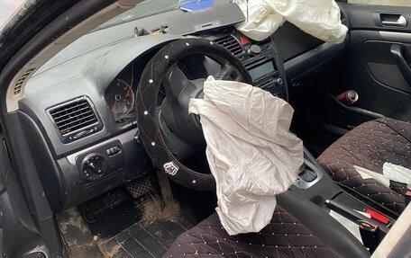 Volkswagen Jetta VI, 2010 год, 380 000 рублей, 3 фотография