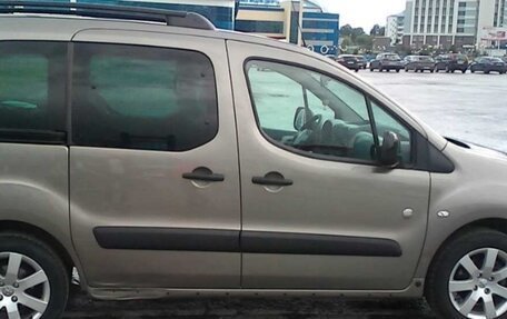 Peugeot Partner II рестайлинг 2, 2012 год, 575 000 рублей, 4 фотография