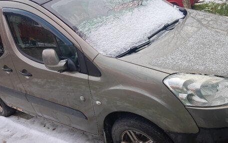 Peugeot Partner II рестайлинг 2, 2012 год, 575 000 рублей, 12 фотография