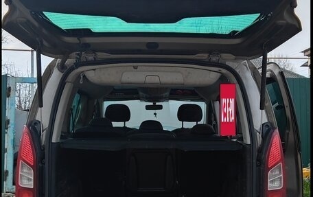 Peugeot Partner II рестайлинг 2, 2012 год, 575 000 рублей, 13 фотография