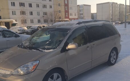 Toyota Sienna II рестайлинг, 2003 год, 800 000 рублей, 3 фотография
