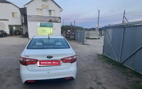 KIA Rio III рестайлинг, 2014 год, 350 000 рублей, 4 фотография