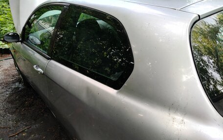 Alfa Romeo 147 I рестайлинг, 2002 год, 320 000 рублей, 7 фотография