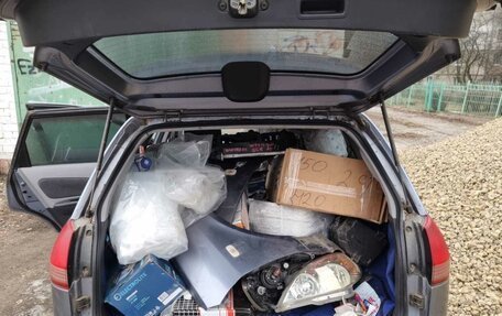 Nissan Wingroad III, 2001 год, 110 000 рублей, 11 фотография