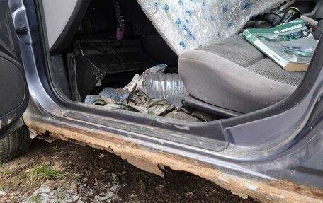 Nissan Wingroad III, 2001 год, 110 000 рублей, 12 фотография