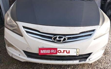 Hyundai Solaris II рестайлинг, 2015 год, 300 000 рублей, 2 фотография