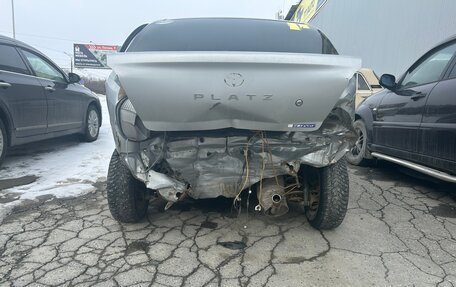 Toyota Platz, 2002 год, 130 000 рублей, 4 фотография