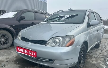 Toyota Platz, 2002 год, 130 000 рублей, 2 фотография