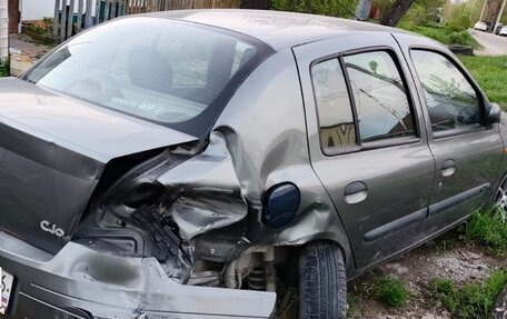 Renault Clio III, 2001 год, 55 000 рублей, 2 фотография