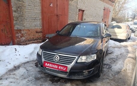 Volkswagen Passat B6, 2007 год, 315 000 рублей, 3 фотография