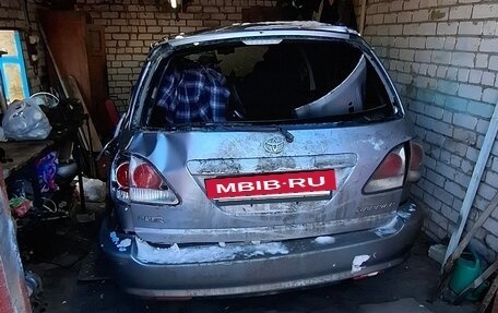 Toyota Harrier, 2001 год, 280 000 рублей, 3 фотография