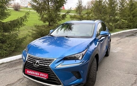 Lexus NX I, 2018 год, 2 590 000 рублей, 2 фотография