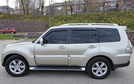 Mitsubishi Pajero IV, 2008 год, 1 690 000 рублей, 10 фотография