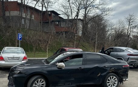 Toyota Camry, 2022 год, 2 100 000 рублей, 3 фотография