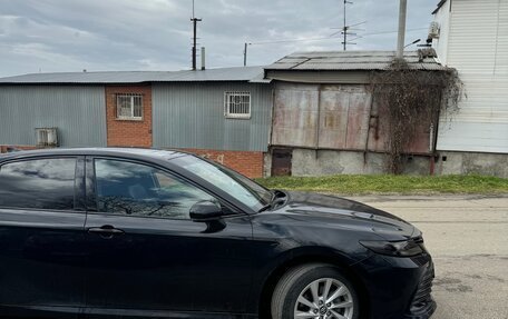 Toyota Camry, 2022 год, 2 100 000 рублей, 11 фотография