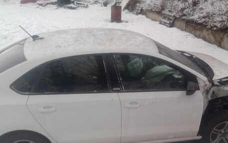 Volkswagen Polo VI (EU Market), 2017 год, 550 000 рублей, 2 фотография