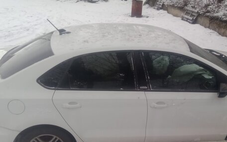 Volkswagen Polo VI (EU Market), 2017 год, 550 000 рублей, 3 фотография